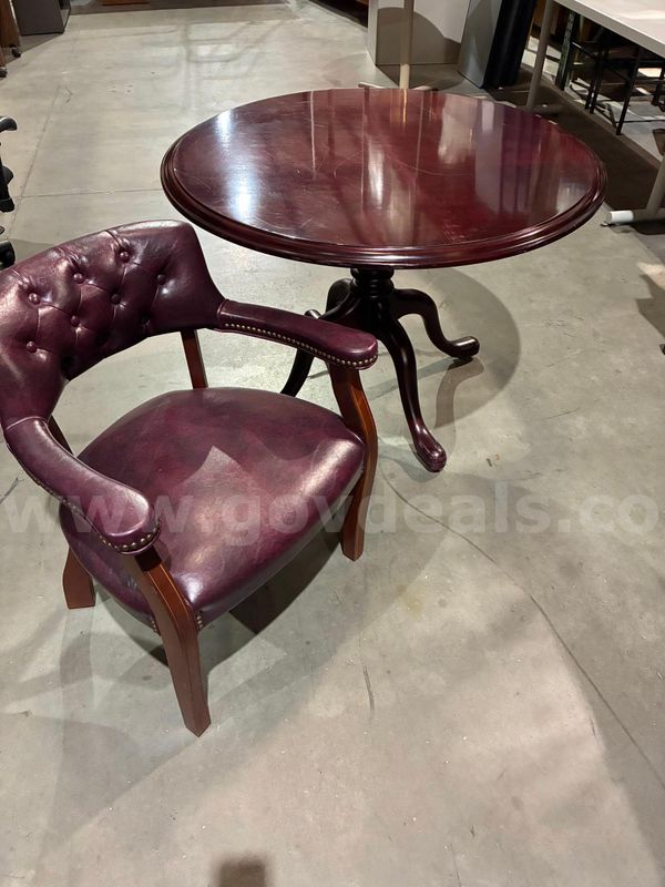 Table & Chair