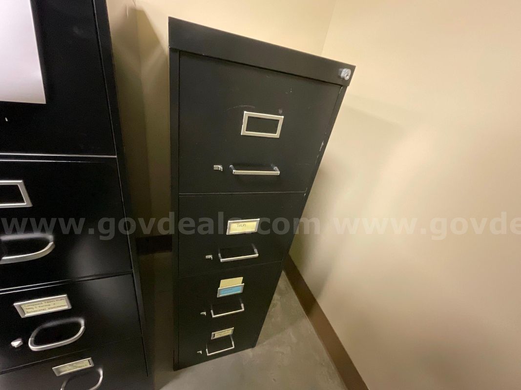 Miscellaneous Office Furniture *PIM Showroom/Dock*