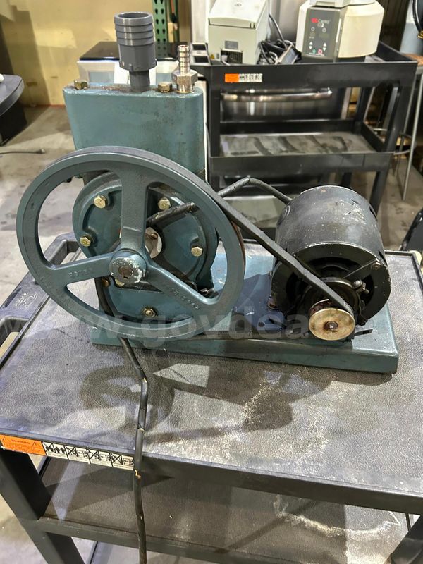 Vacuum Pump