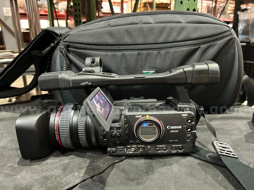Professional HDV Camcorder