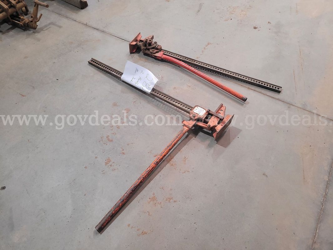Lot of 2 Heavy-Duty Handyman/Farm Jacks