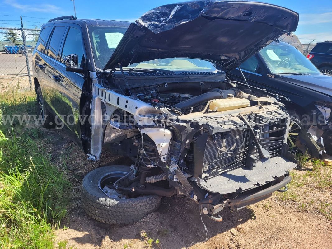 2021 Ford Expedition XL 4WD SUV – Salvage/Collision Damage