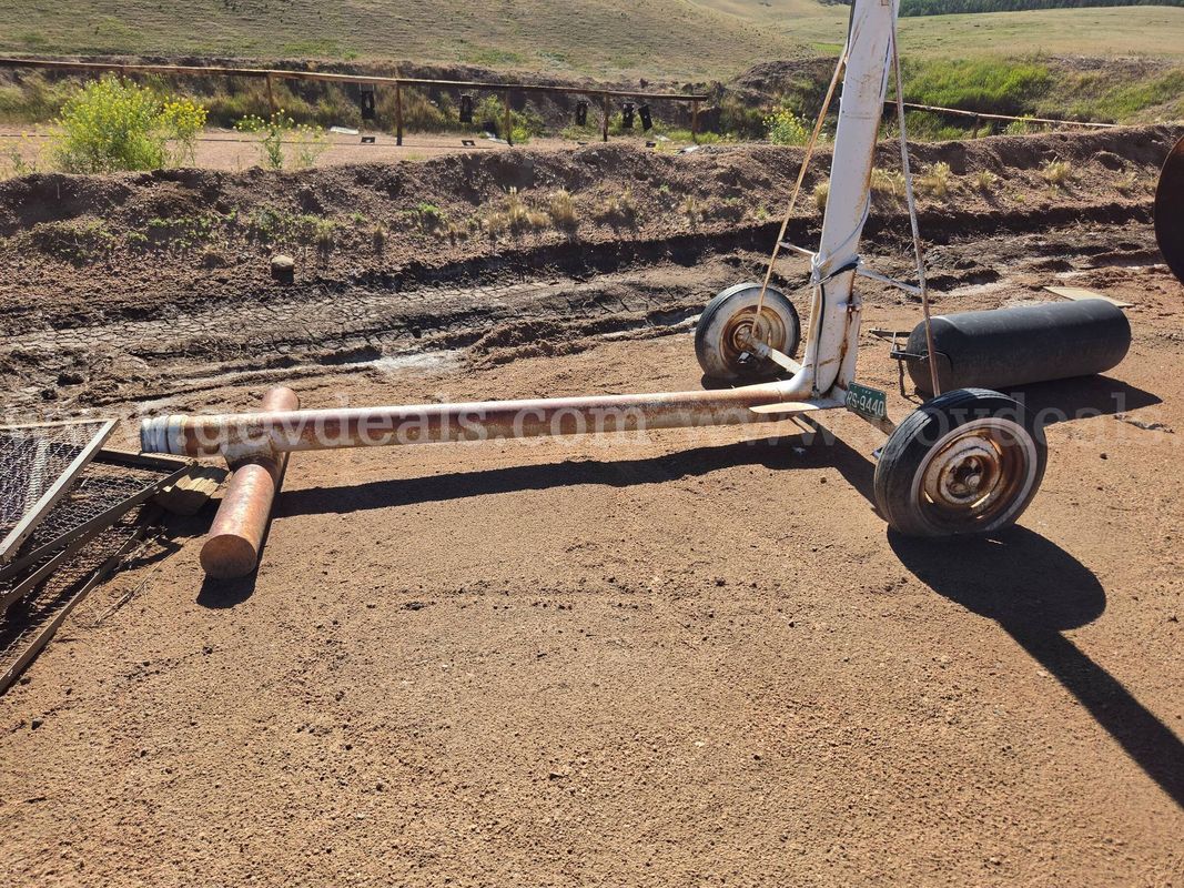 6' Water Fill Pipe Trailer