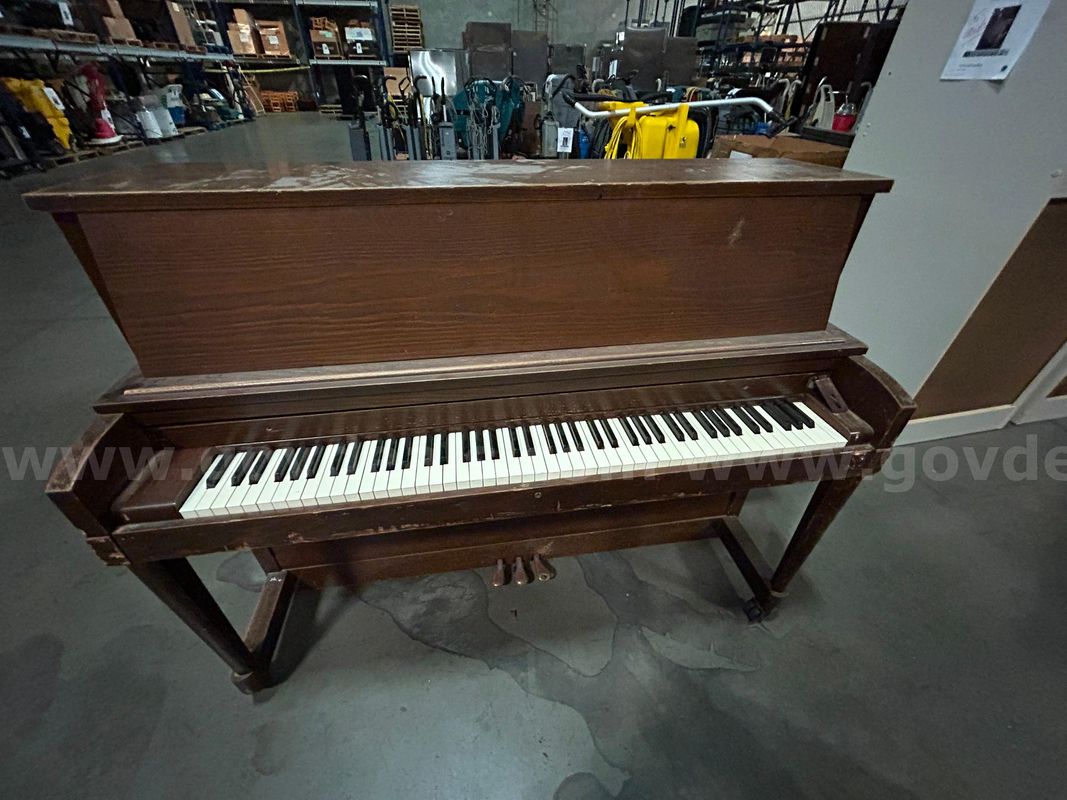 Baldwin Upright Piano