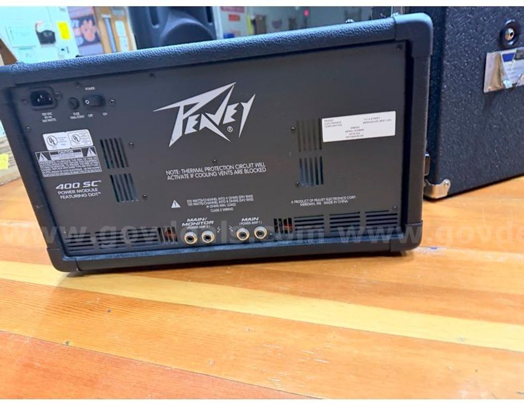 Peavey 400 SC Power Mixer and Two Speakers