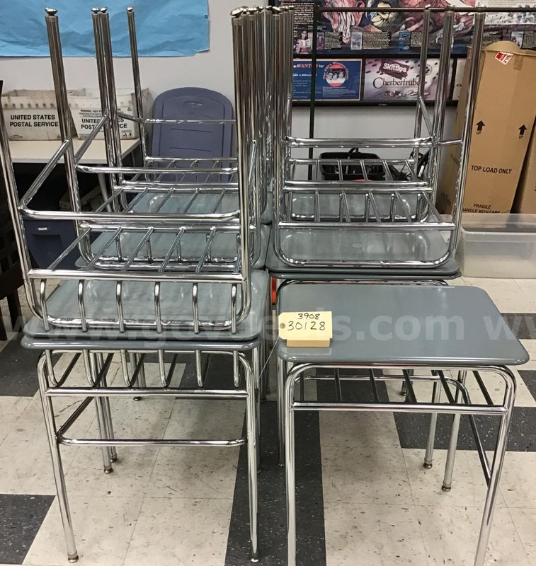 Lot of 11 school desks