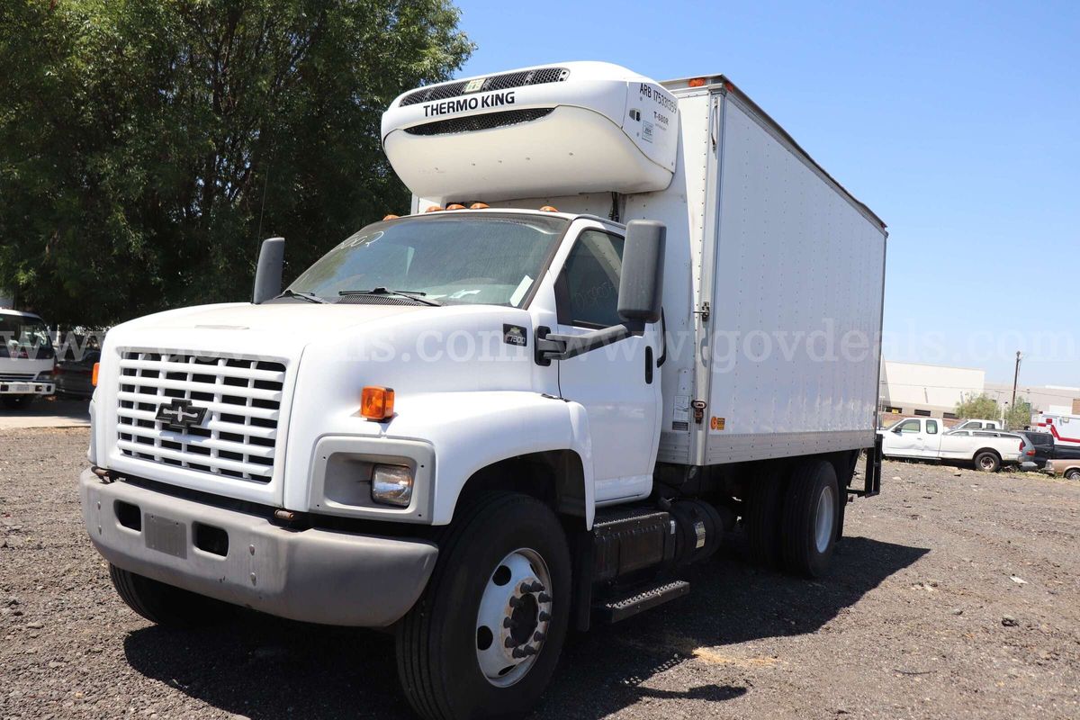 2005 Chevrolet C7C042 -