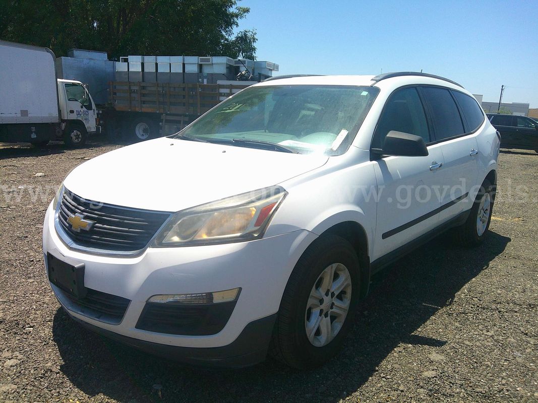 2016 Chevrolet Traverse LS AWD w/PDC