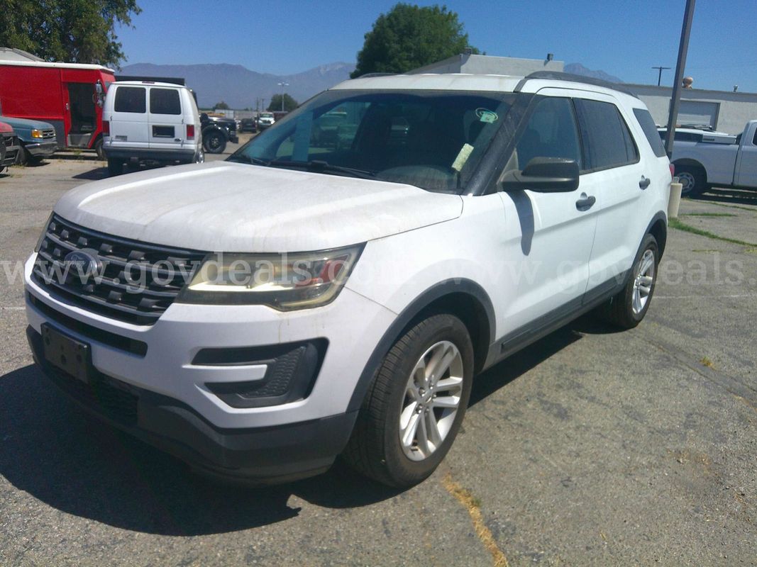 2016 Ford Explorer Base 4WD