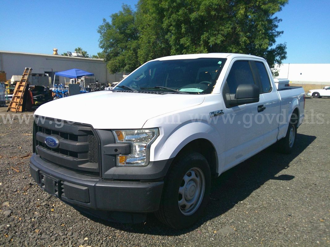2016 Ford F-150 XL SuperCab 6.5-ft. Bed 2WD