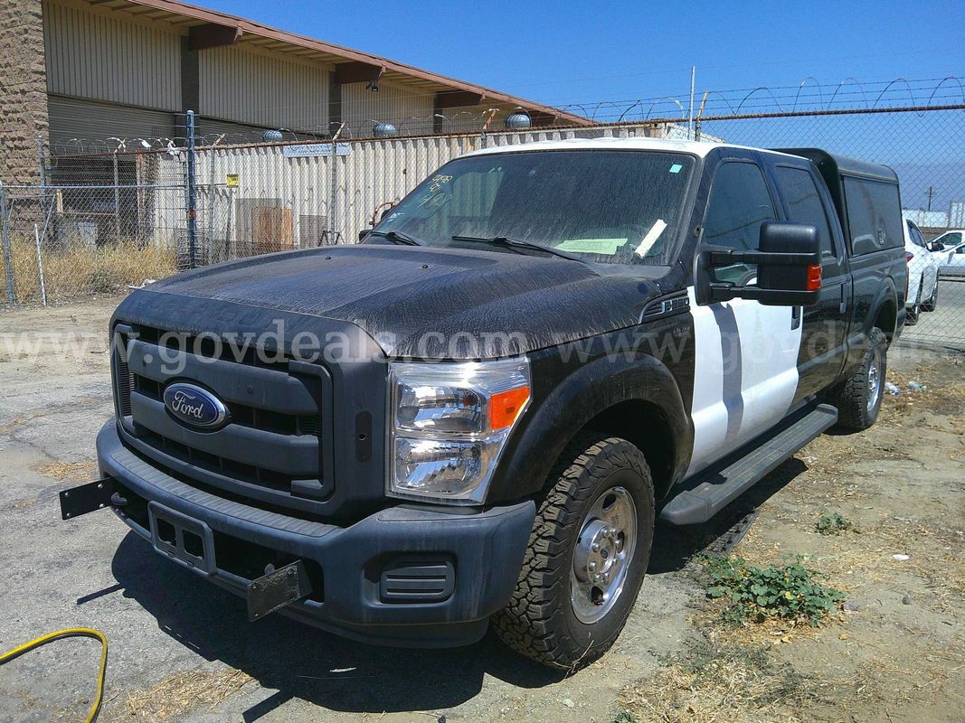 2016 Ford F-250 2WD