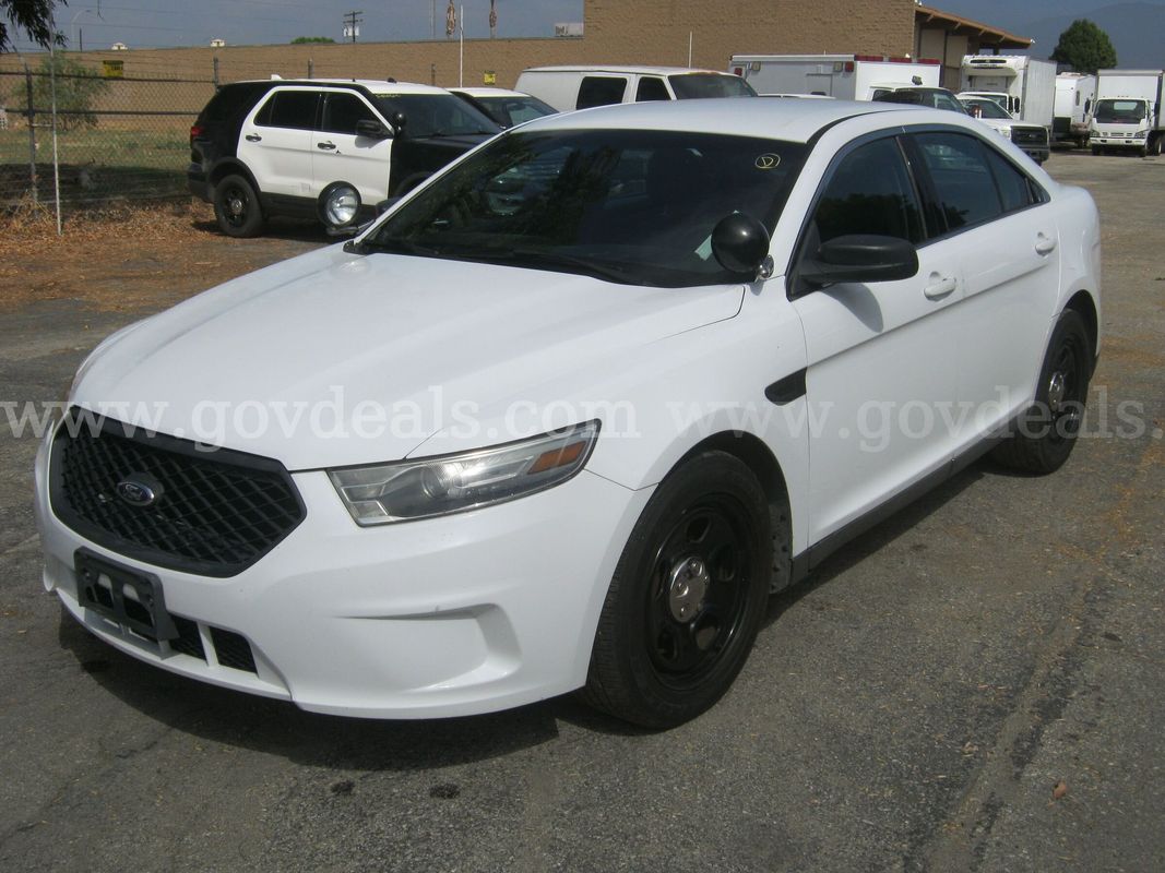 2014 Ford Taurus Police FWD