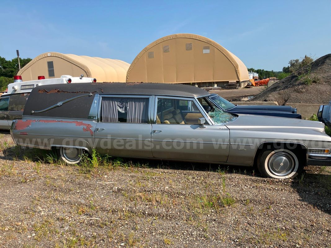 1973 Cadillac Hearse