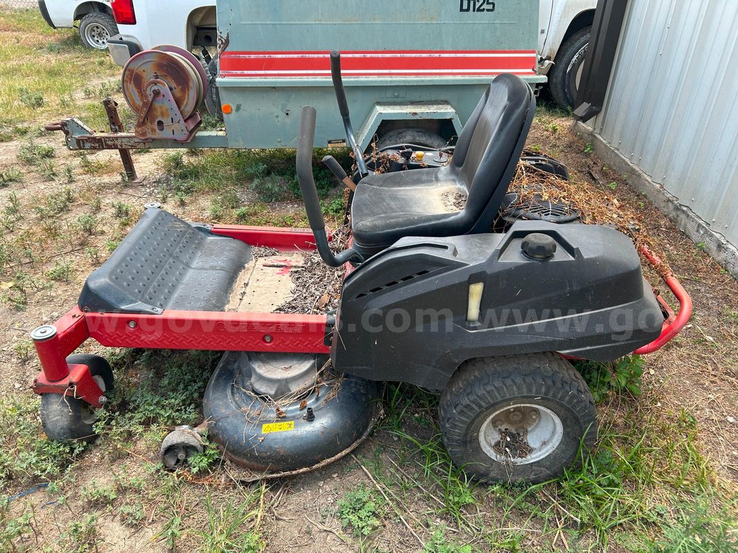 Troy-Bilt Mustang 42 Zero Turn Mower