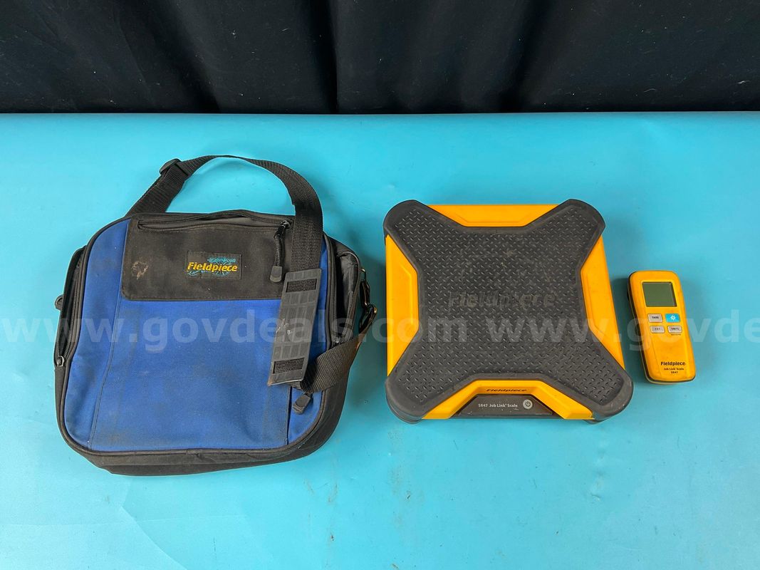 Fieldpiece Job Link Refrigerant Scale Model SR47 with Carrying Case, Powers On