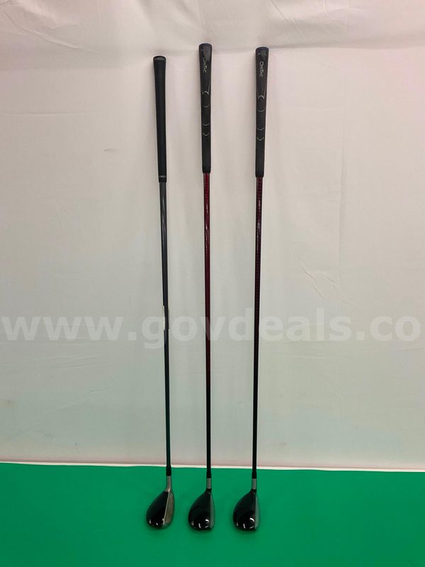 3 - Titleist Golf Clubs with Graphite Shafts: 2 - 909H Hybrid and 1 - 585H Hybrid