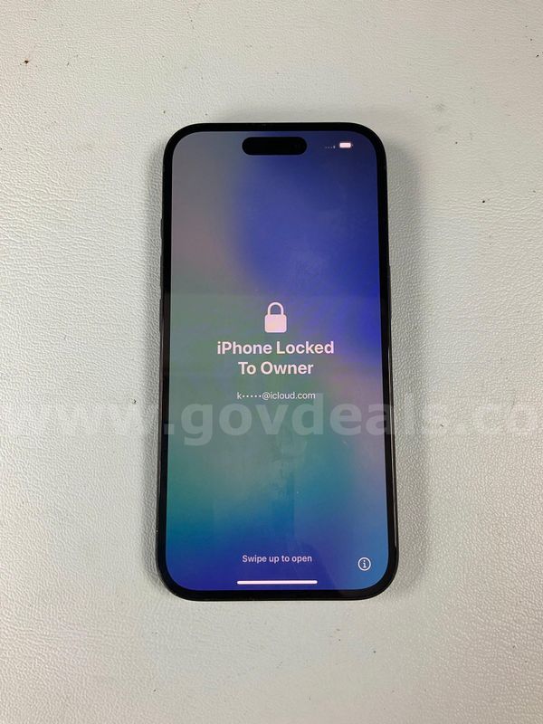 Apple iPhone 16 (User Locked) Model: A3081, IMEI: 350534044836561, Powers On