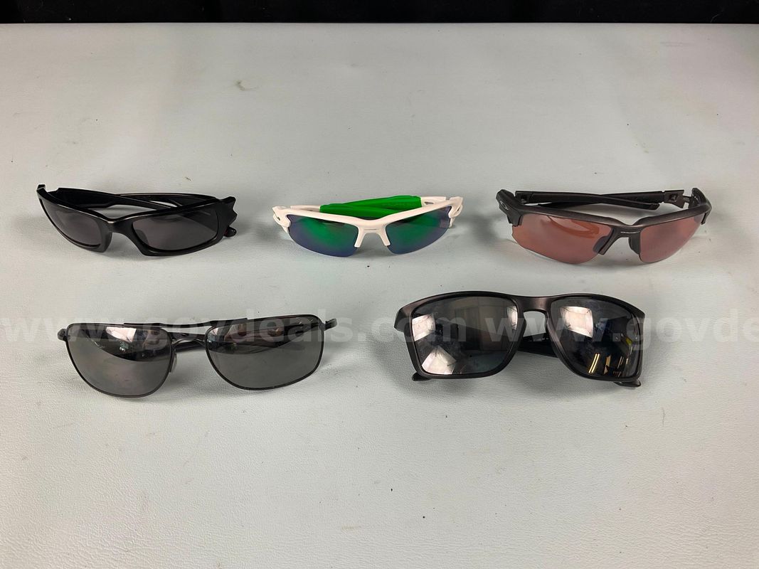 5 - Fashion Sunglasses Labeled as Oakley