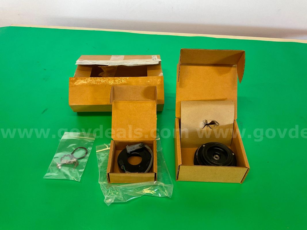 OEM GM ACDelco Air Conditioning Compressor Clutch Kit, GM Part #20906283, ACDelco Part #15-4709 with Packaging, Untested