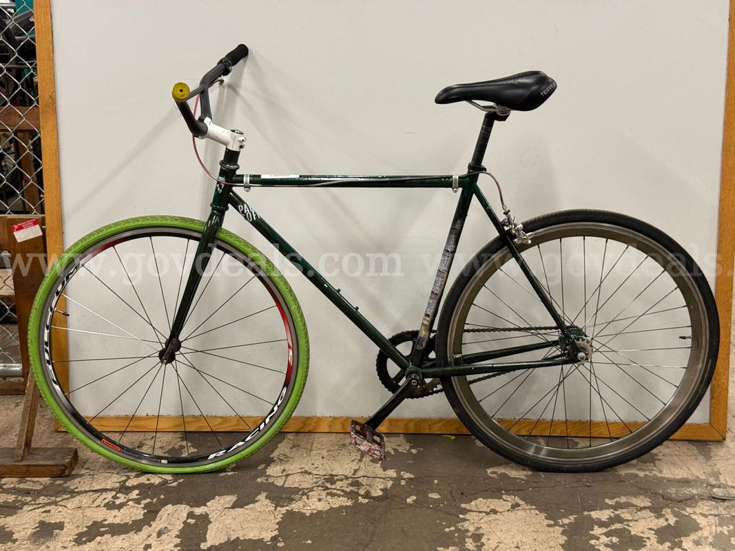 Unknown Bicycle, CT 21"