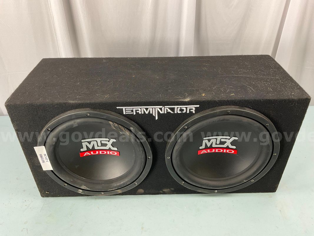 2 - MTX Audio 12" Subwoofers in Terminator Speaker Box
