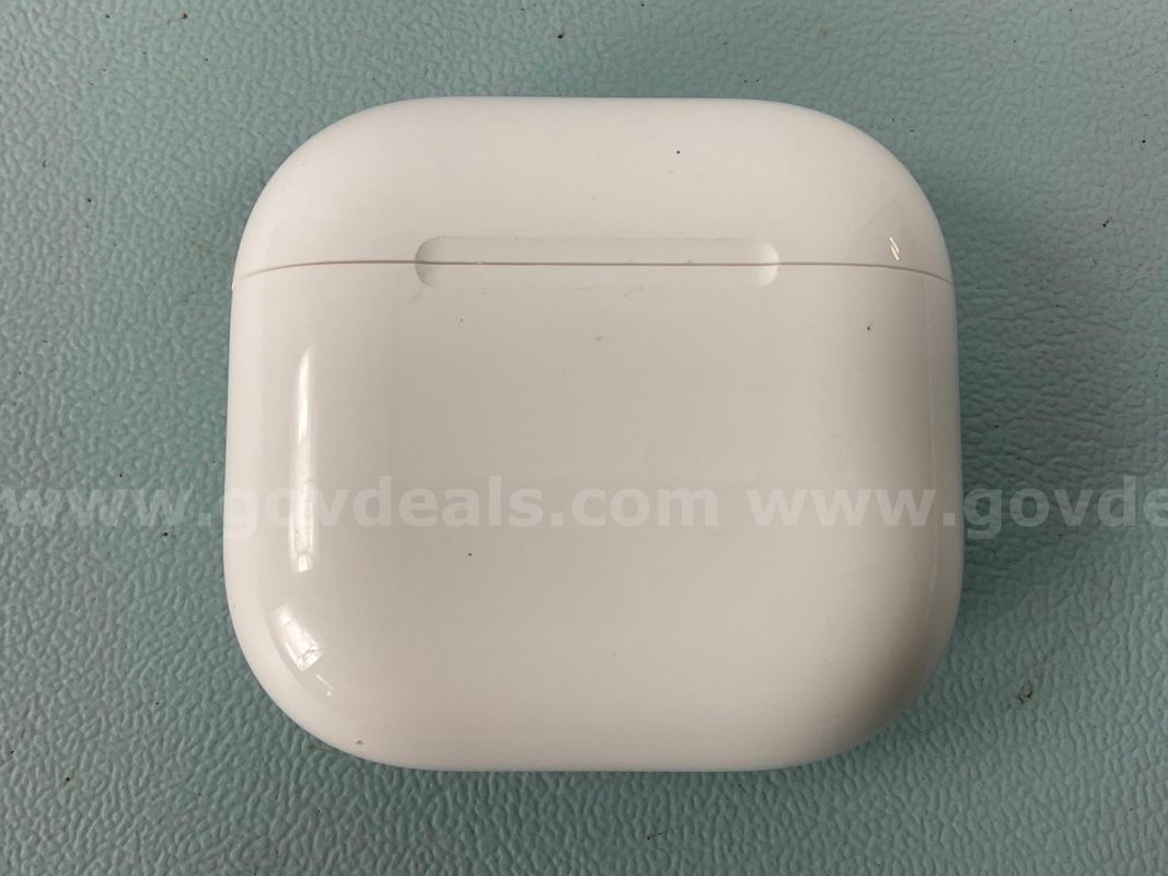 Apple AirPods Gen 4 with Wireless Charging Case, Model: A3058