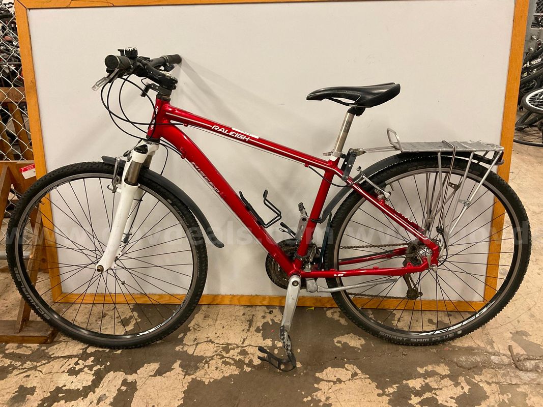 Raleigh Misceo Bicycle, CT 19"