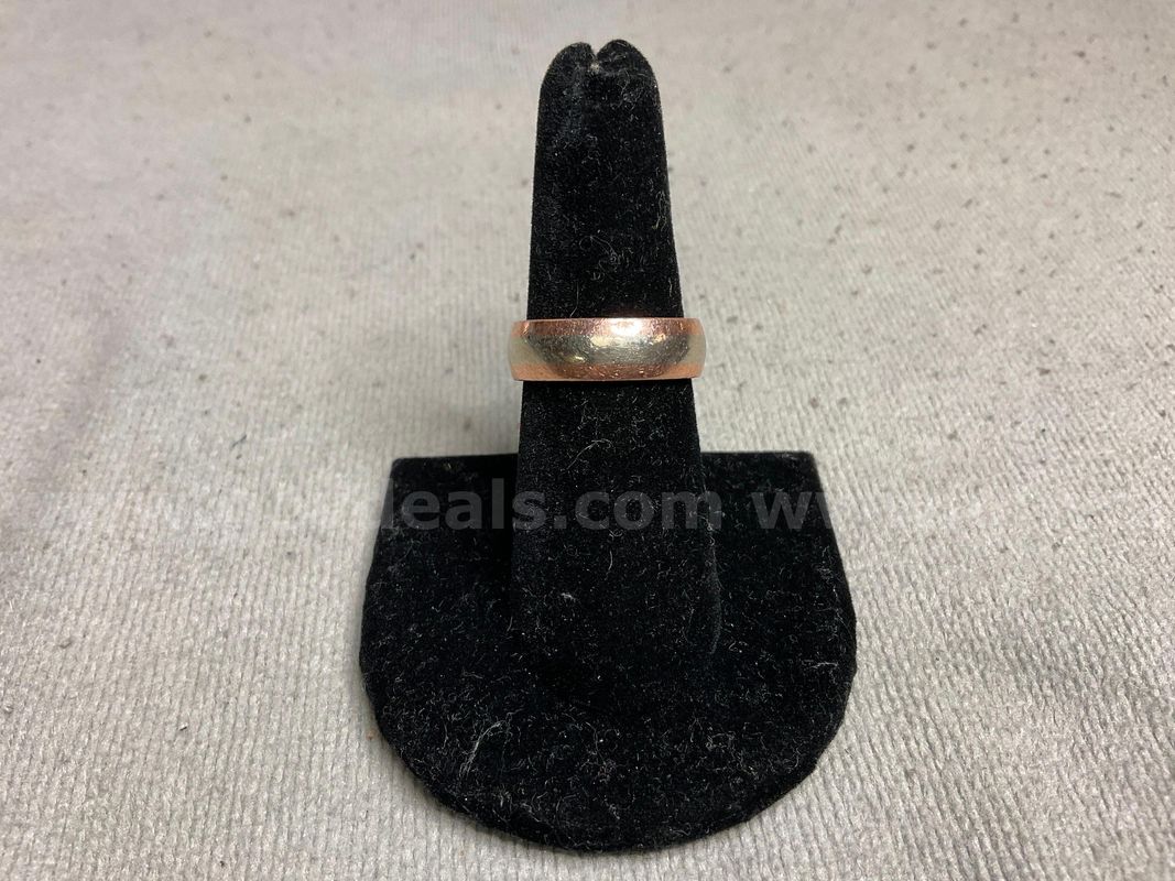 Gold Ring, Size 7, 7.8 Grams