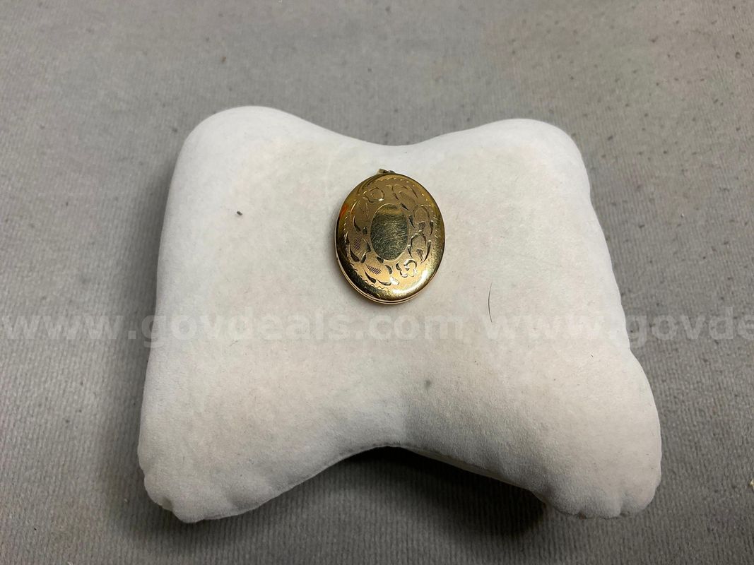 Gold Locket, 5 Grams