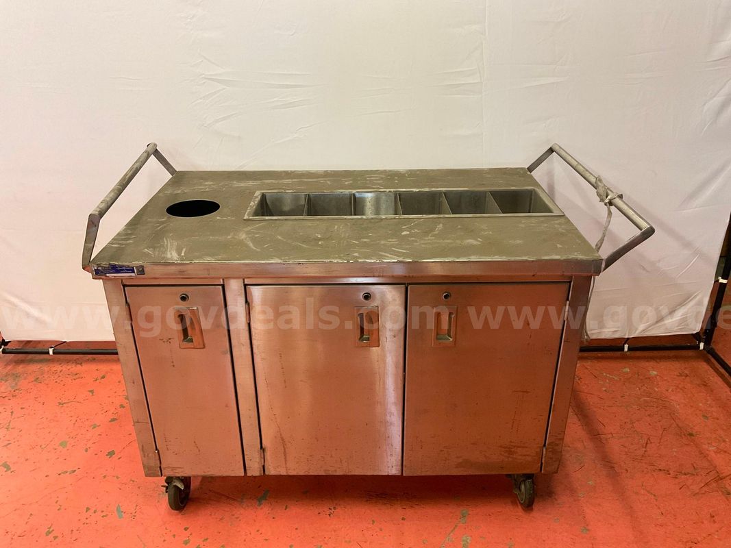 Universal Stainless Food Service Cart on Wheels