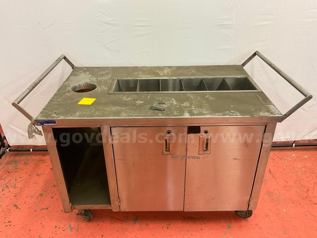 Universal Stainless Food Service Cart on Wheels