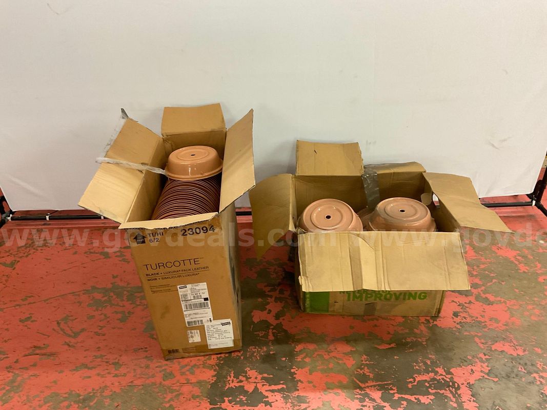 Lot of Cambro 1005P Plate Covers