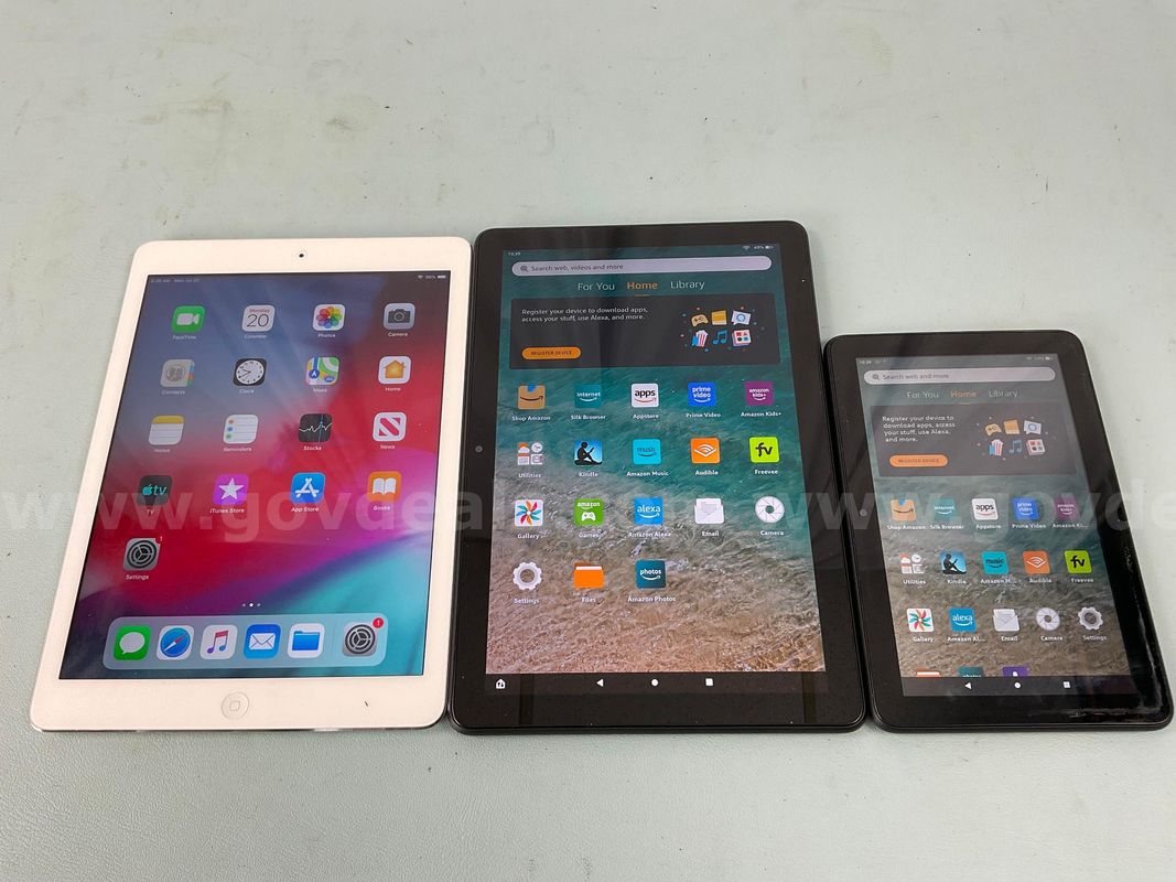 3 - Tablets (Unlocked): Apple & 2 - Amazon