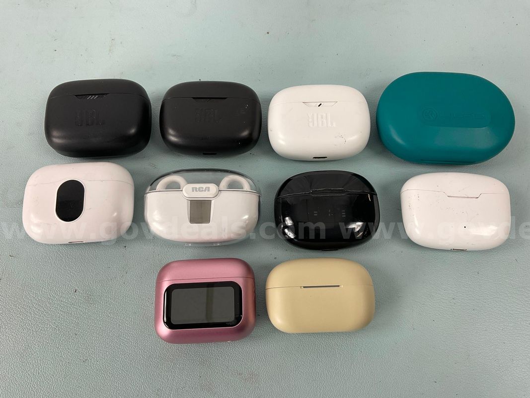 10 - Bluetooth Wireless Earbuds With Charging Cases