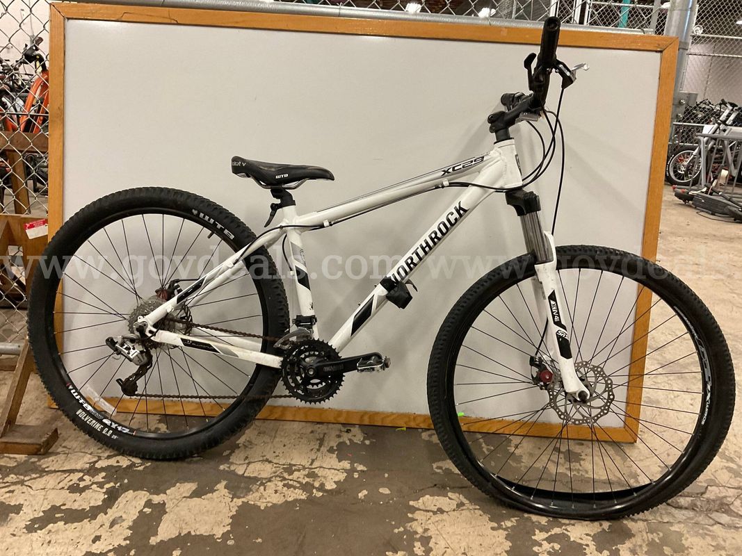 Northrock XC29 Bicycle, CT 17.5"