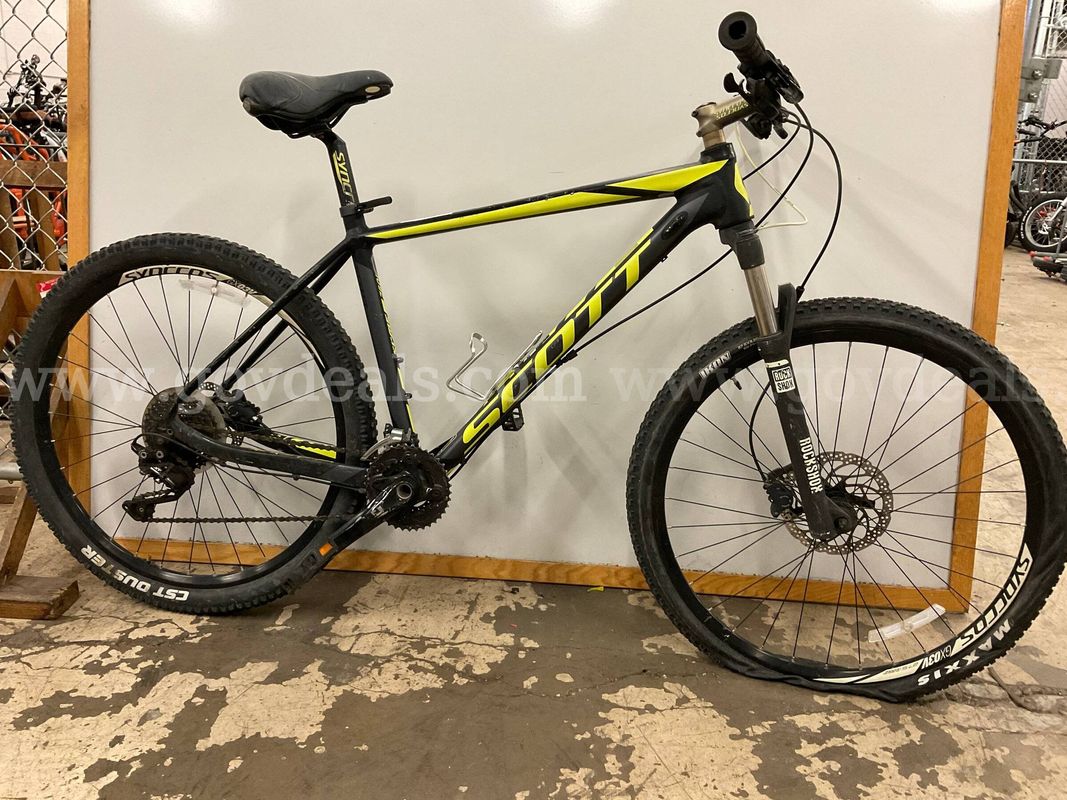 Scott Scale 760 Bicycle, Frame Size L, CT 19"