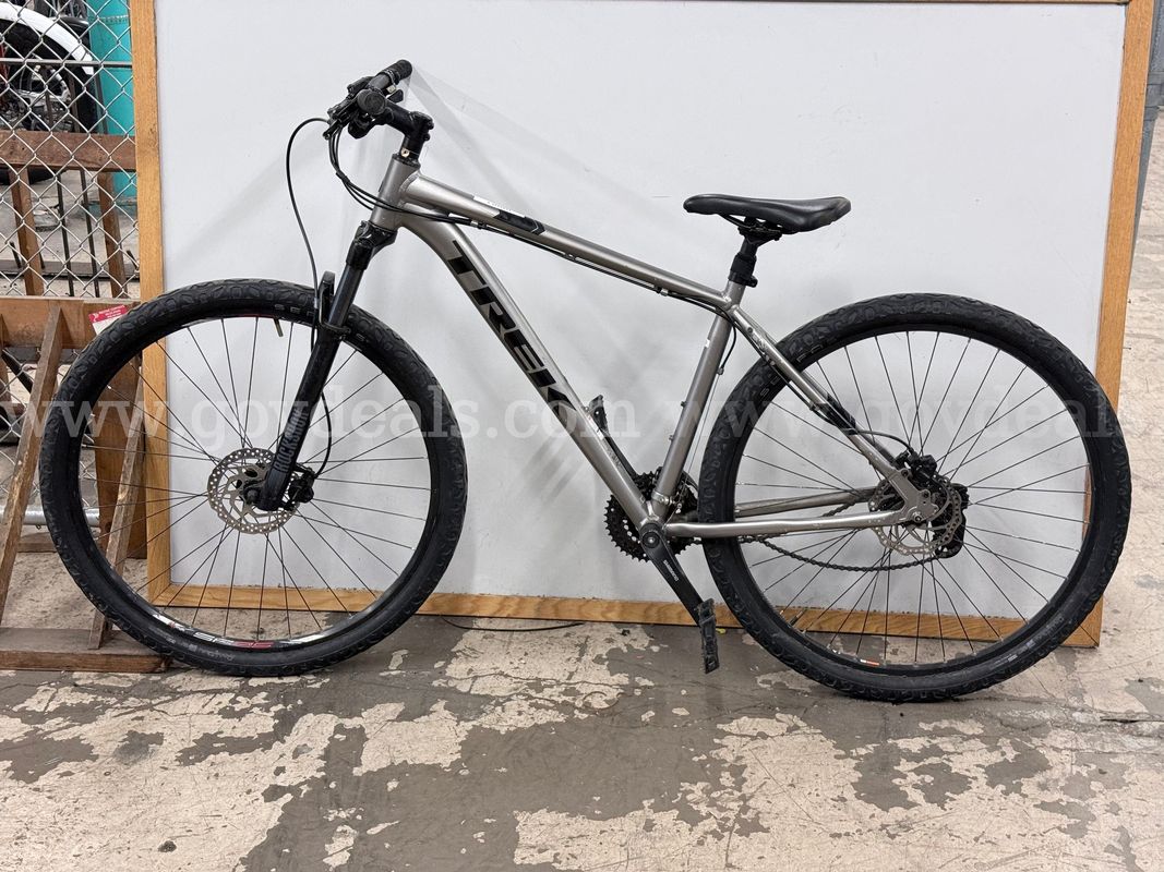 Trek Marlin 5 Bicycle, CT 19.5"
