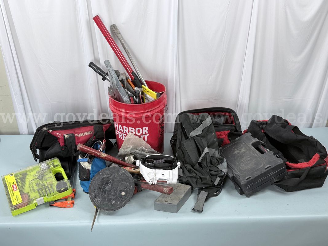 Lot of Misc Hand Tools & Tool Bags