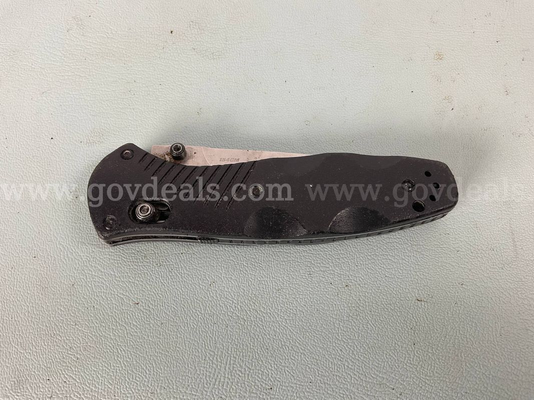 Pocket Knife, Labeled as Benchmade 580 154cm