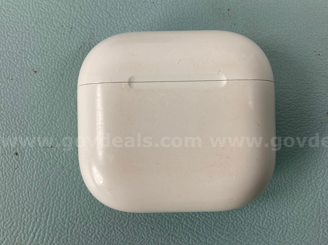 Apple AirPods Gen 4 with Wireless Charging Case, Model: A3059