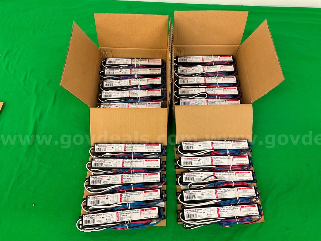 20 - General Electric LED15T8/DR/UN/2L LED Ballasts in Packaging