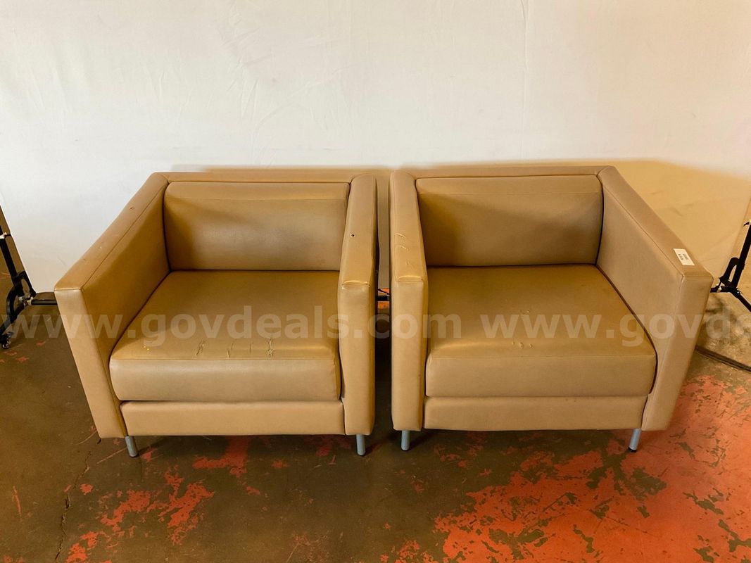 2 - National Tellaro Lounge Chairs, Model N74M1AC, 31"x31"x27"