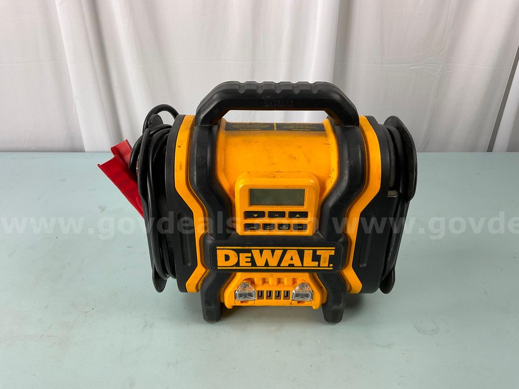 Dewalt DXAEPS14 Portable Power Station