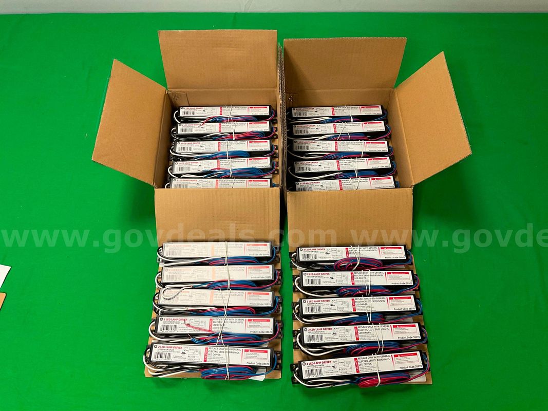 20 - General Electric LED15T8/DR/UN/2L LED Ballasts in Packaging