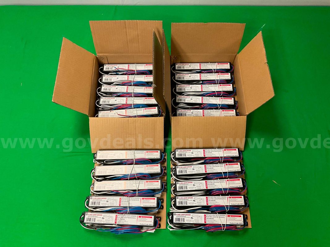 20 - General Electric LED15T8/DR/UN/2L LED Ballasts in Packaging