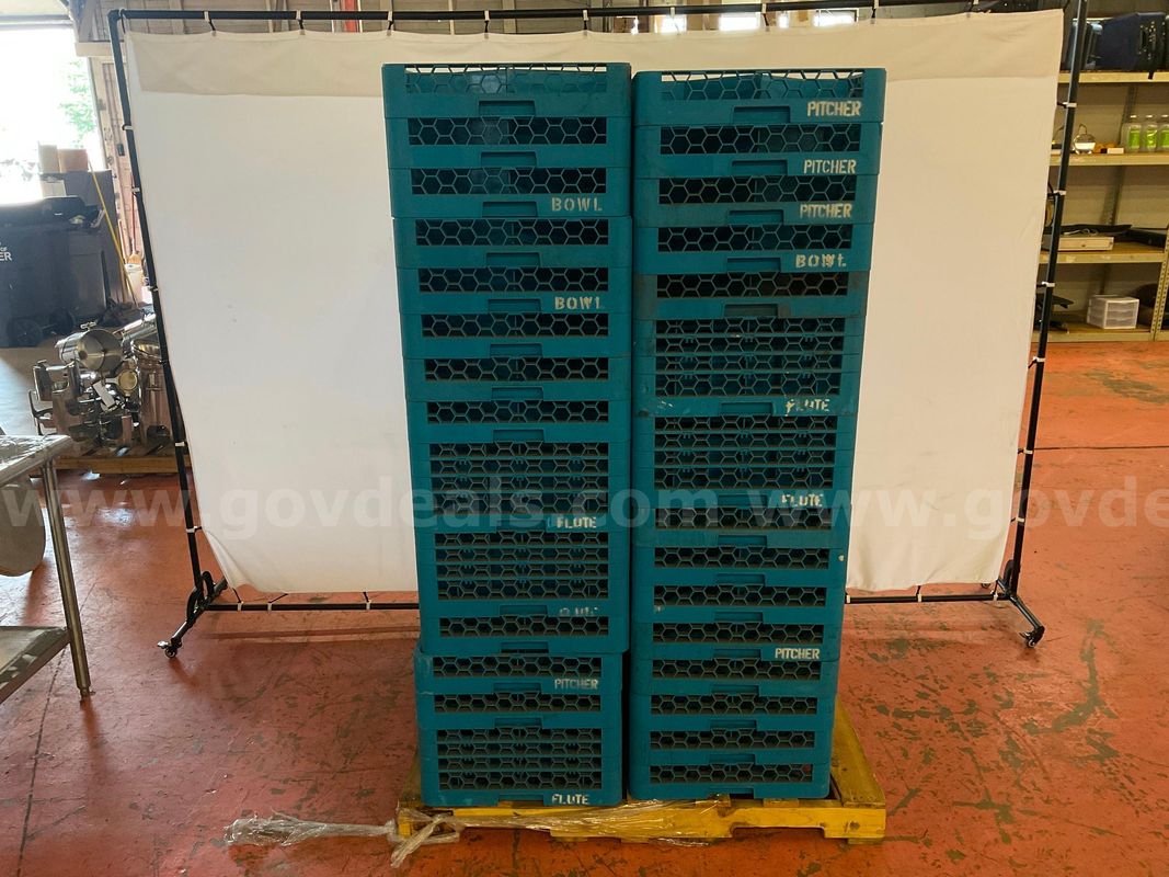 Lot of Carlisle Beverage Service Caddies