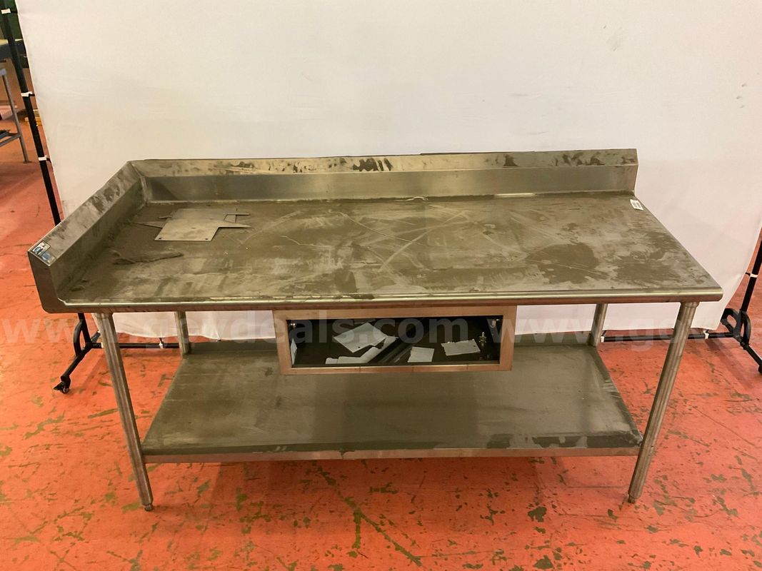 Stafab Stainless Steel Foodservice Table, 72"x30"x40"
