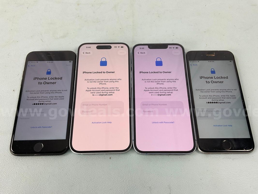 4 - Apple Cell Phones (User Locked)