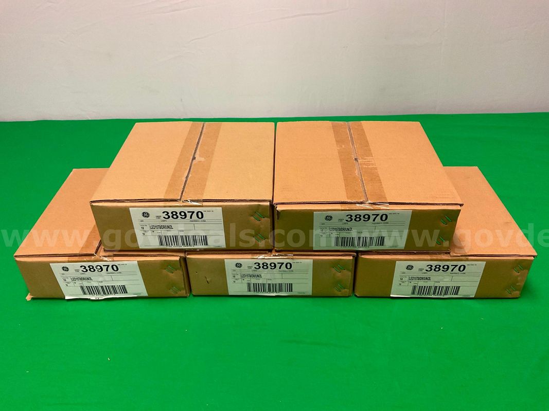 50 - General Electric LED15T8/DR/UN/2L LED Ballasts in Packaging