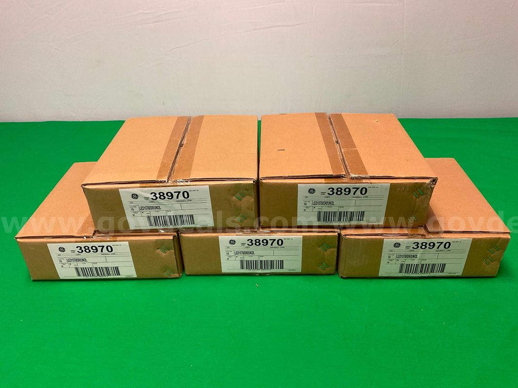 50 - General Electric LED15T8/DR/UN/2L LED Ballasts in Packaging